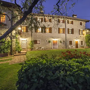 corte-delle-cicale.hotelinveneto.com/